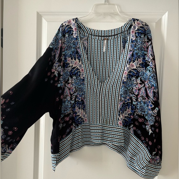 Free People cropped top - Picture 3 of 7